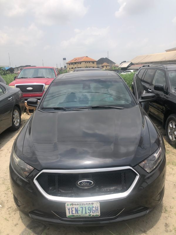 Main image of 2012 Ford Taurus